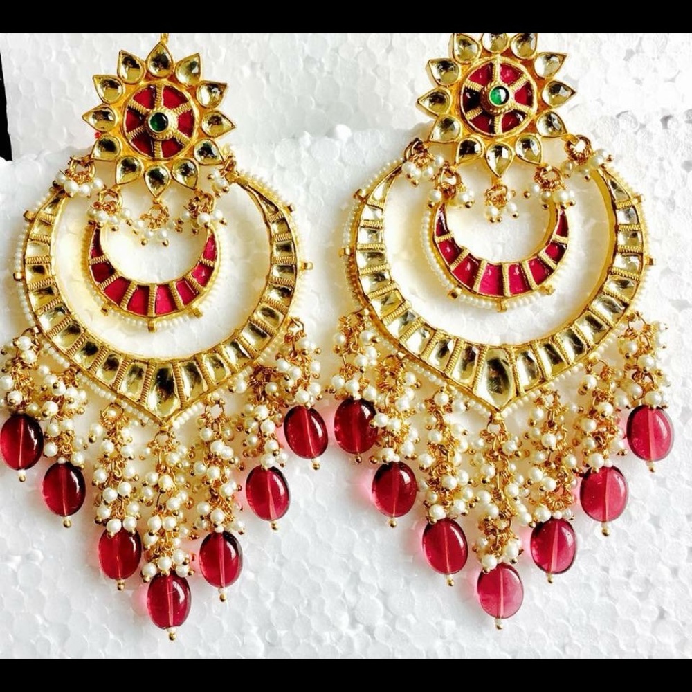 Takkar earrings